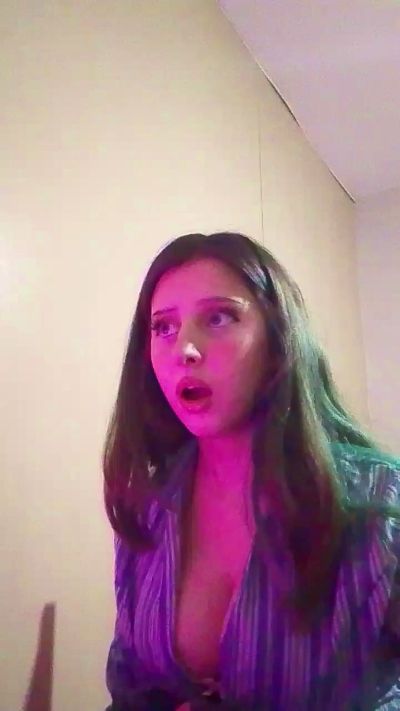 Thumbnail of elqueentraeslut - CAM4 live cam