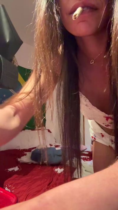 CAM4 female cam Morenita69xxx