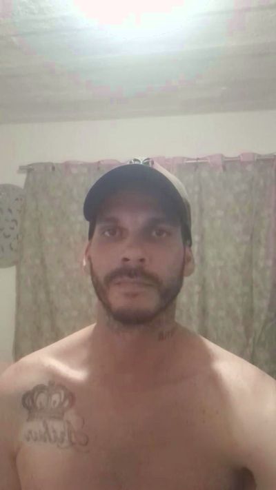 Thumbnail of Alebranquinho9 - CAM4 live cam