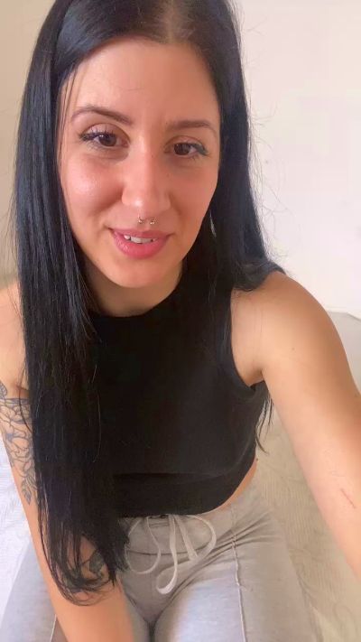 CAM4 female cam Crystaliabby