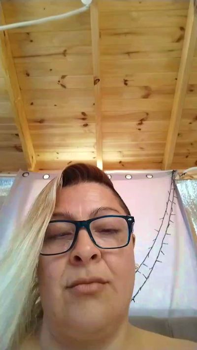 CAM4 female cam Alita_milf