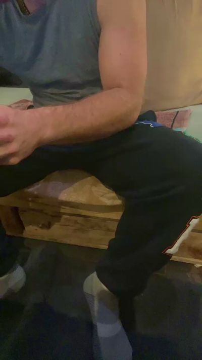 Thumbnail of tobi332 - CAM4 live cam