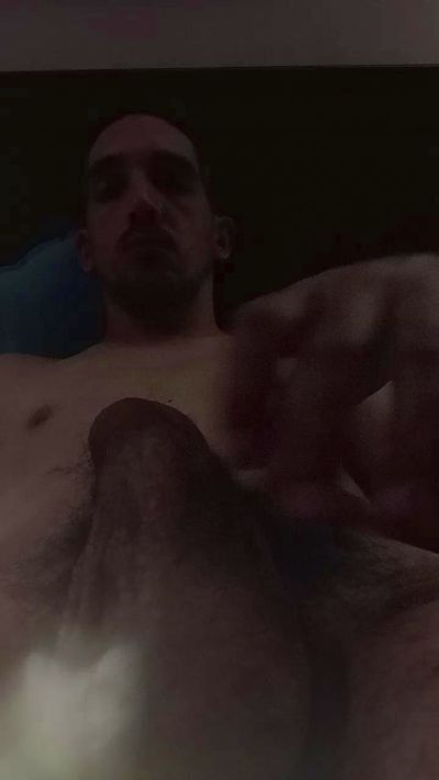 Thumbnail of Matias_ar88 - CAM4 live cam