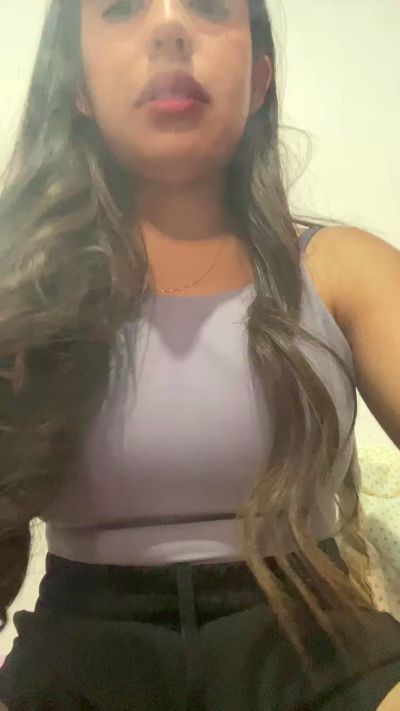 Thumbnail of greysi6 - CAM4 live cam