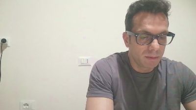 CAM4 male cam Robespierre_ho