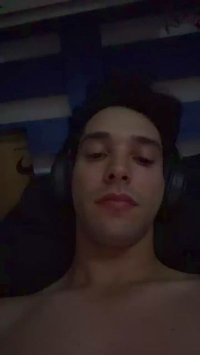 Thumbnail of Polezz - CAM4 live cam