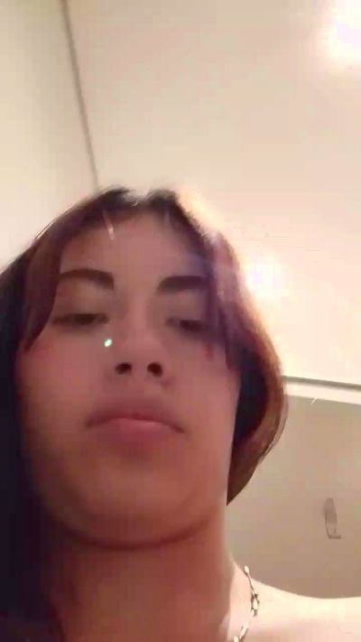 Thumbnail of sylvana_19 - CAM4 live cam