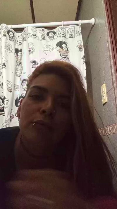 CAM4 female cam Cachorriss2025