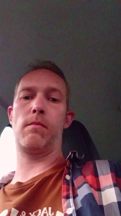 Thumbnail of Trolls37 - CAM4 live cam