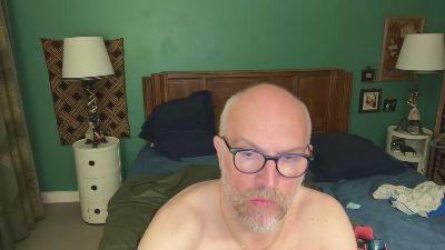 Thumbnail of kiffeurpig - CAM4 live cam
