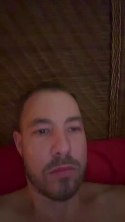 Thumbnail of carloshot88 - CAM4 live cam