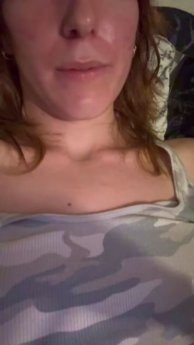 CAM4 female cam MickieGirll