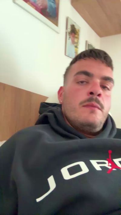 Thumbnail of Cazzone22xx - CAM4 live cam