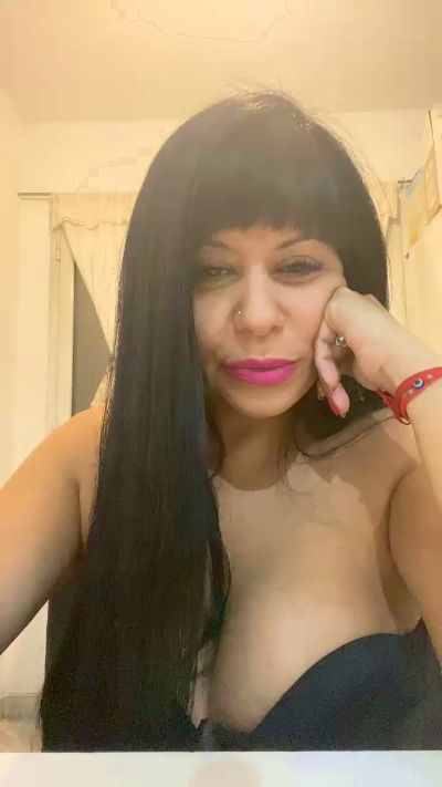 CAM4 female cam Latinamorocha