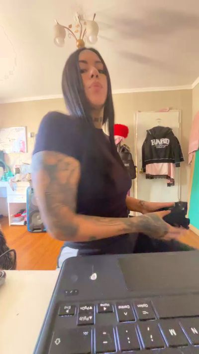 CAM4 female cam notfromherexxx