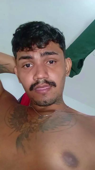 Thumbnail of Felipe199888 - CAM4 live cam