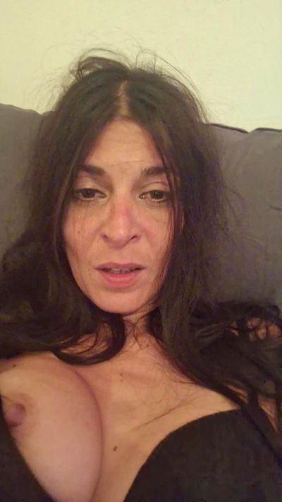 Thumbnail of viol18 - CAM4 live cam