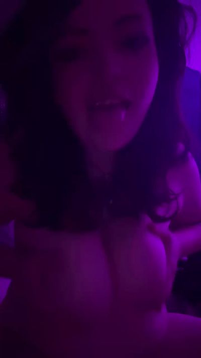 CAM4 female cam leighsoneoux