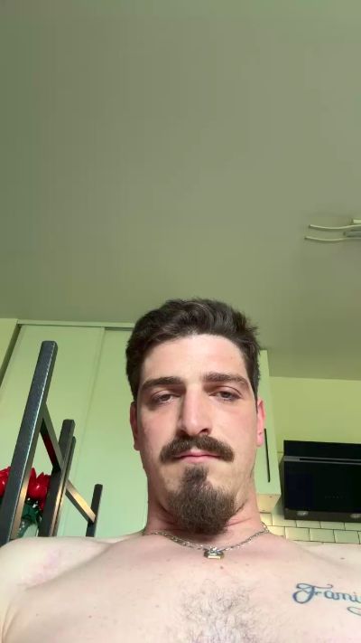 Thumbnail of Tontoncams - CAM4 live cam