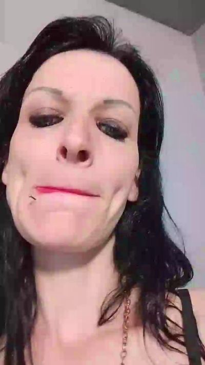 Thumbnail of Aude63170 - CAM4 live cam