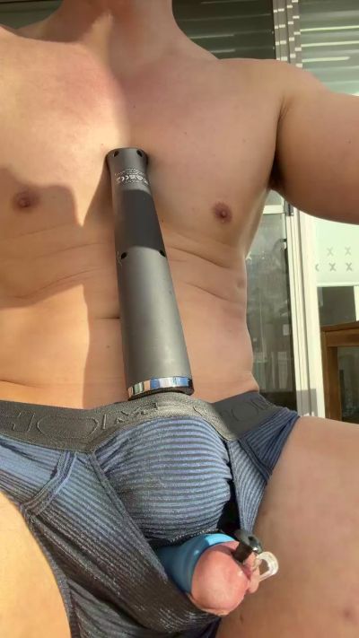Thumbnail of someone0418 - CAM4 live cam