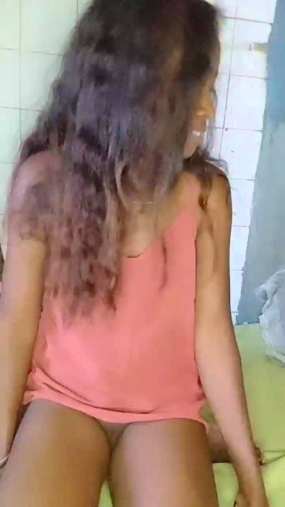 Thumbnail of sarah760 - CAM4 live cam