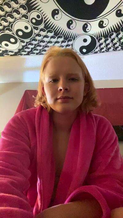 Thumbnail of addistargirl - CAM4 live cam