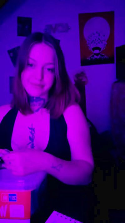 Thumbnail of Amatrice_X - CAM4 live cam