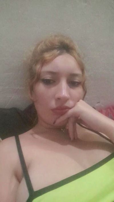 Thumbnail of Barbie9990 - CAM4 live cam
