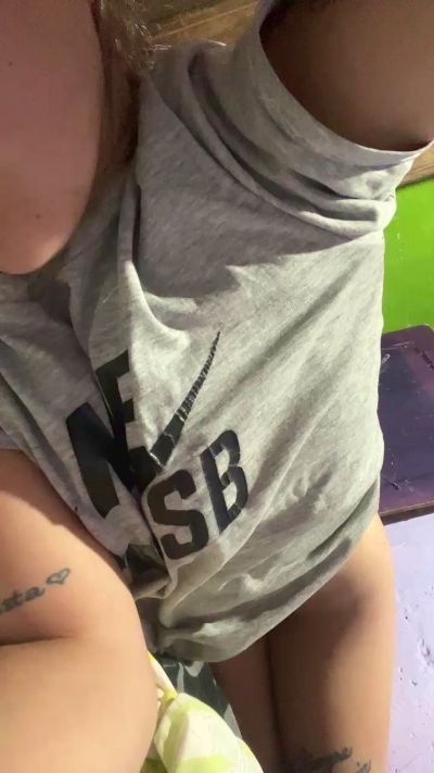 Thumbnail of Yazminng - CAM4 live cam