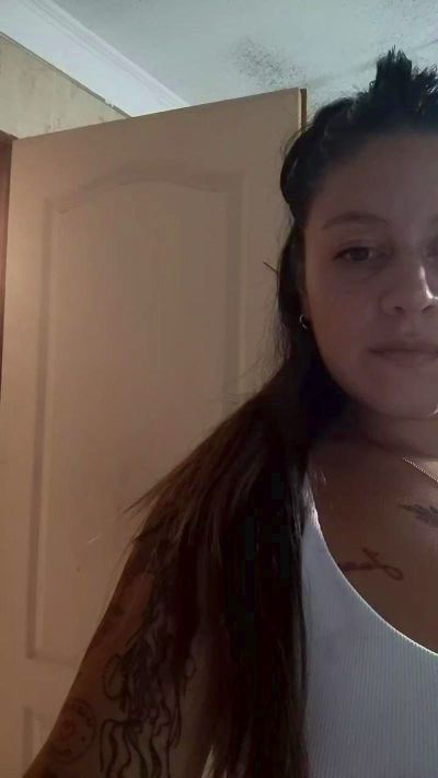 Thumbnail of Victoryyxxx - CAM4 live cam