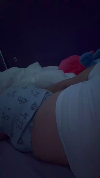 Thumbnail of Jeeniibg - CAM4 live cam
