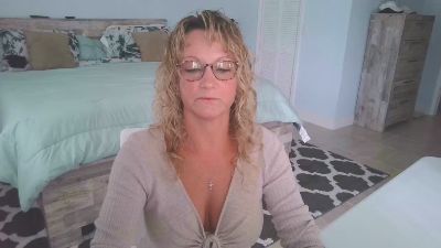 CAM4 female cam Littlepipper