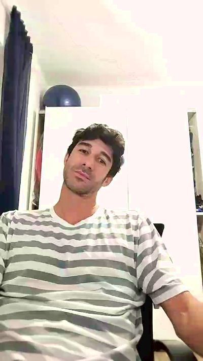 Thumbnail of okeynah - CAM4 live cam