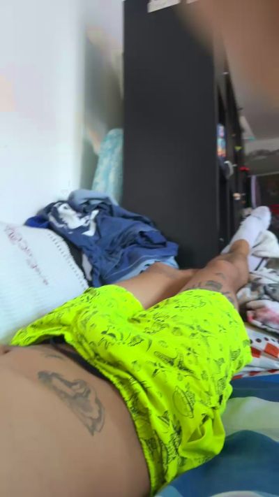 CAM4 male cam bizarro19