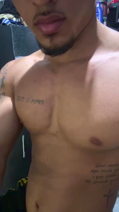 Thumbnail of Novinhorj01 - CAM4 live cam