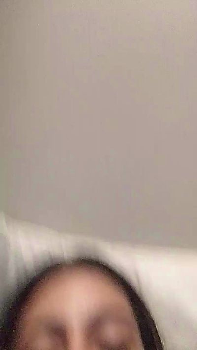 Thumbnail of Melzinhaaaaaa - CAM4 live cam