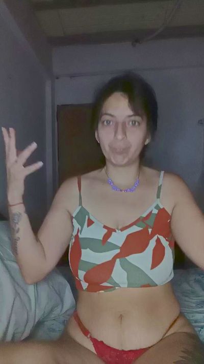 CAM4 female cam Ojitosverdess