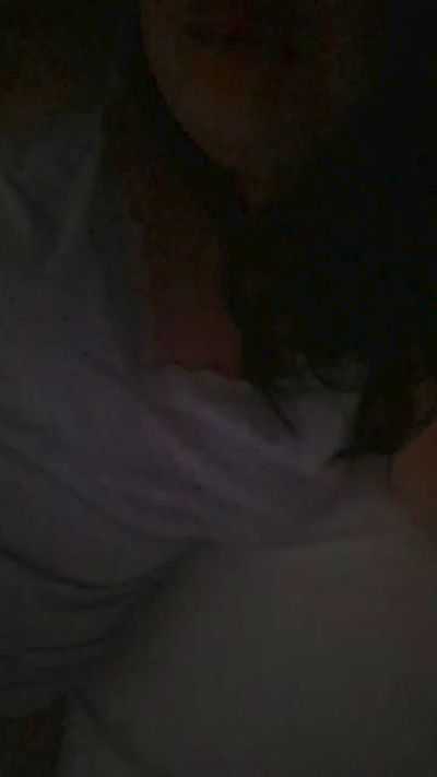 Thumbnail of Ojitoslindos19 - CAM4 live cam