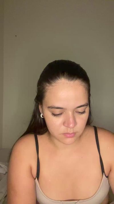 Thumbnail of Rebeccaa99 - CAM4 live cam