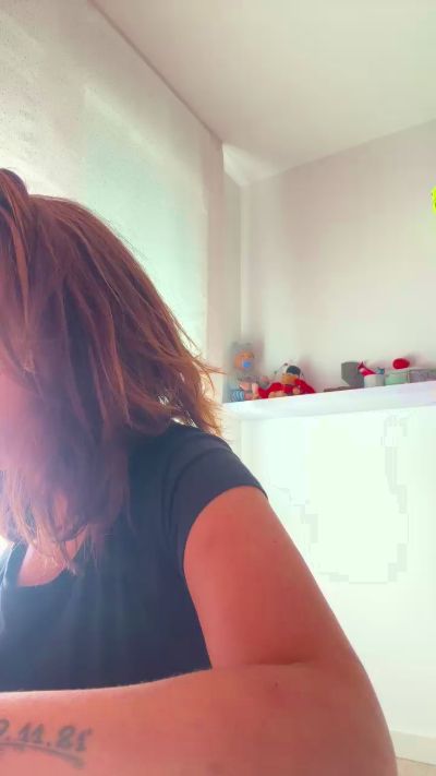 CAM4 female cam Iriis29