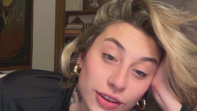 CAM4 female cam magali35