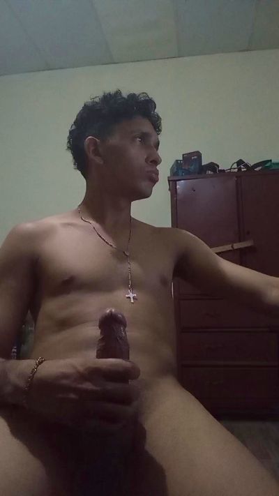 Thumbnail of AlejandroNH - CAM4 live cam
