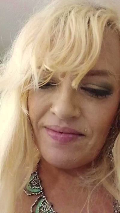 CAM4 female cam Kloie