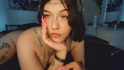 CAM4 female cam KirstenJessel