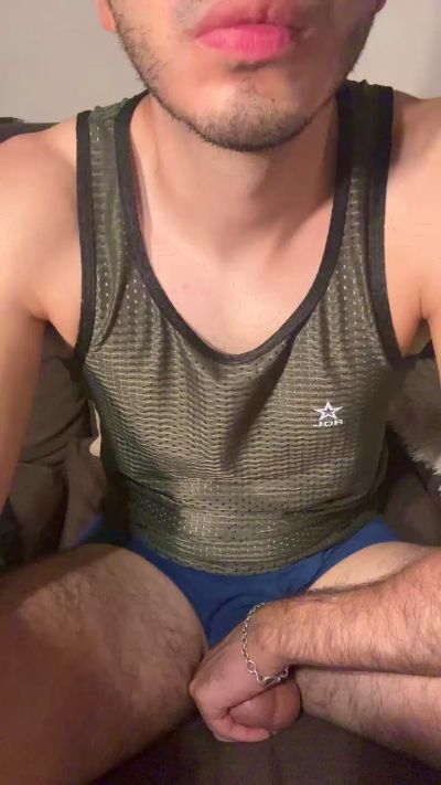 Thumbnail of Oliverxxx25 - CAM4 live cam