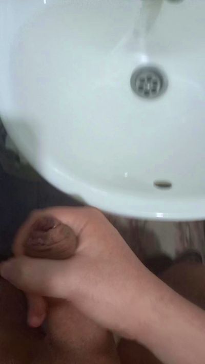 Thumbnail of andressk018 - CAM4 live cam