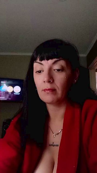 Thumbnail of Wildrousse - CAM4 live cam