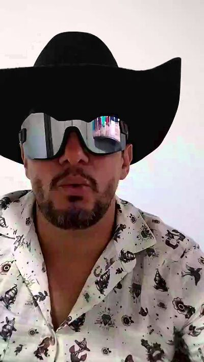 Thumbnail of Pittgarciaator - CAM4 live cam