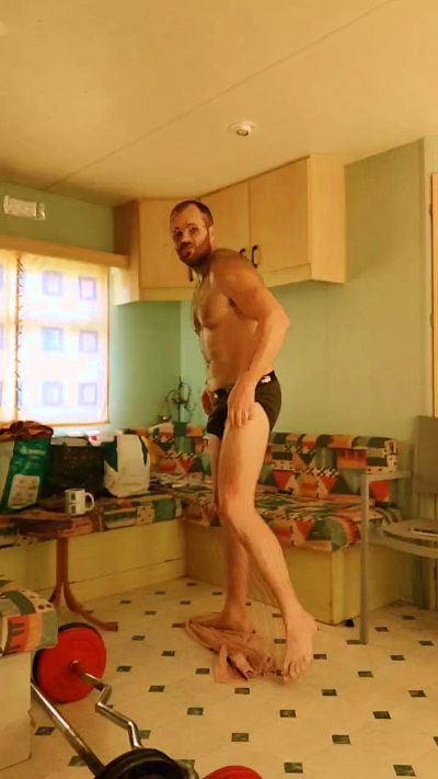 CAM4 male cam frenchyboyy44